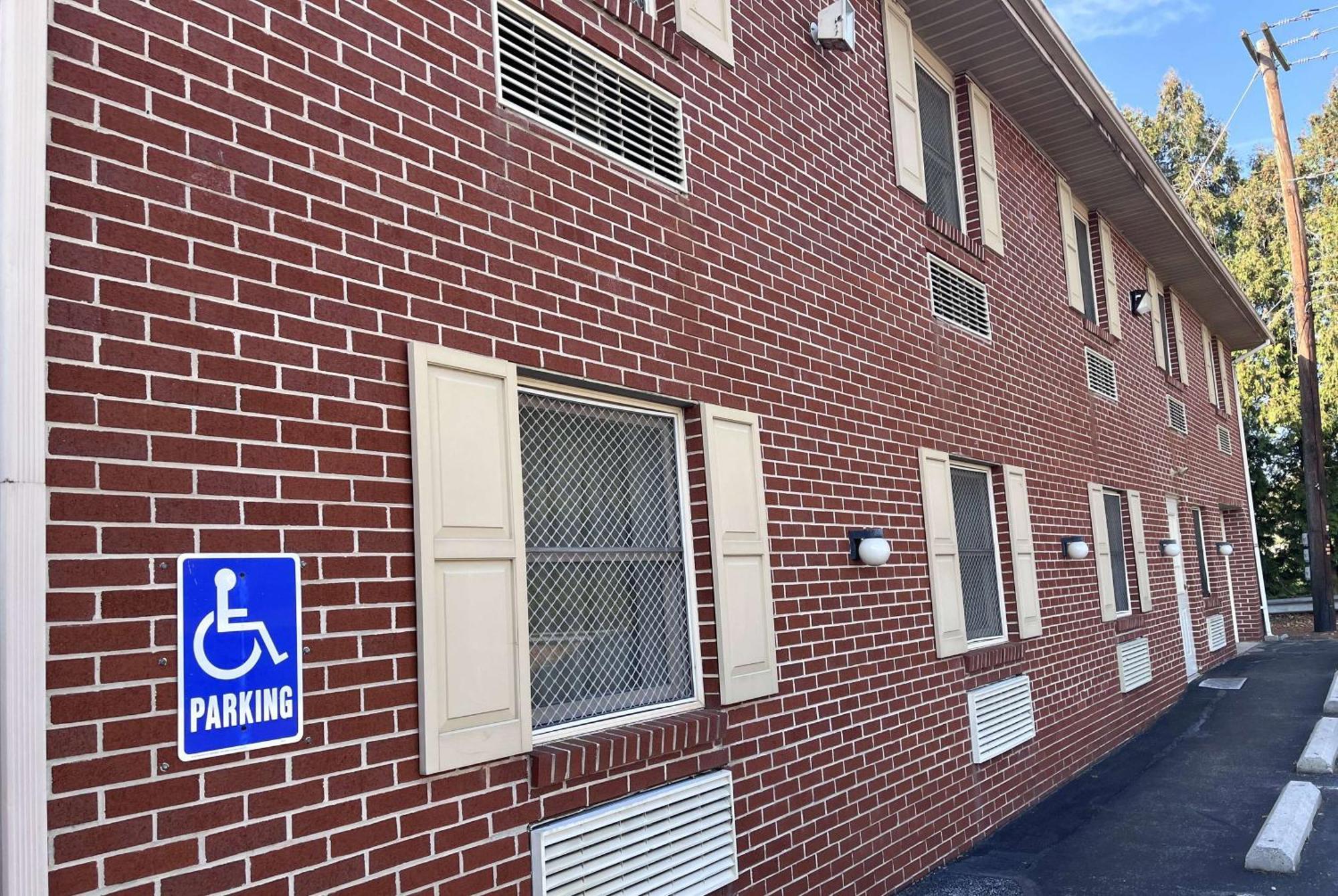 Travelodge By Wyndham Hershey Bagian luar foto