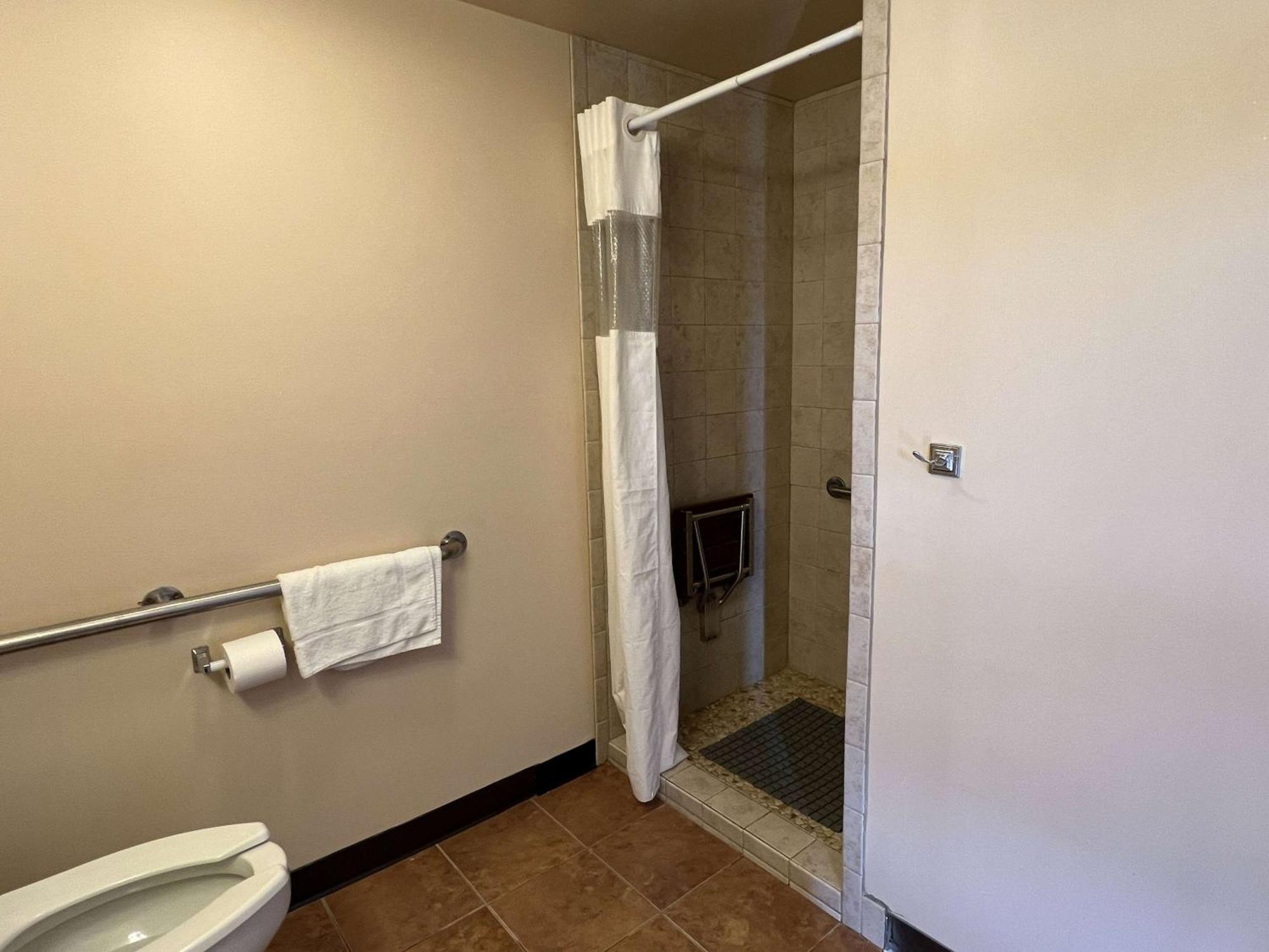 Travelodge By Wyndham Hershey Bagian luar foto